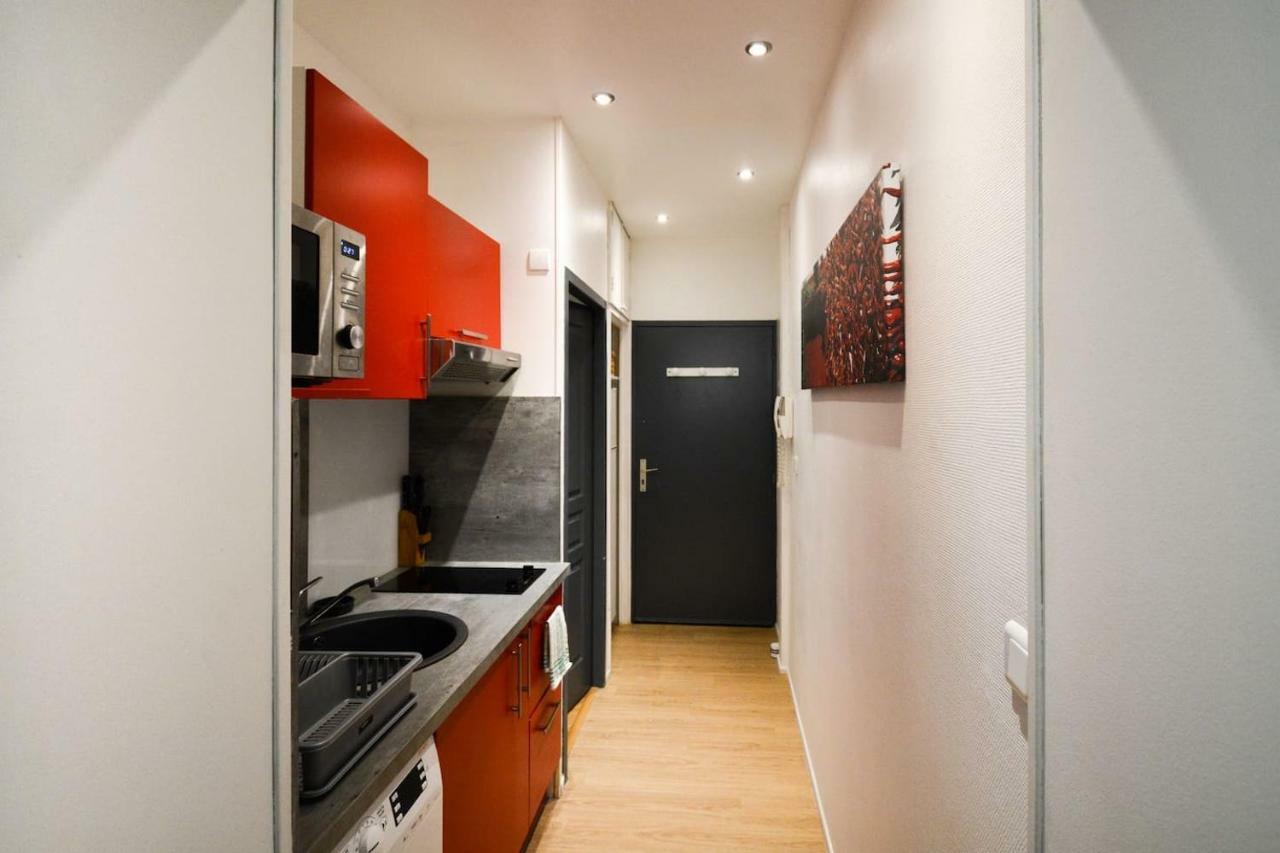 Petit Appartement Douillet Tres Bien Situe 比亚里茨 外观 照片